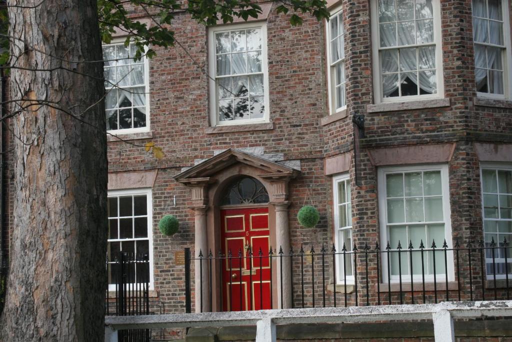 Sir William Fox Town House Hotel South Shields Exterior foto